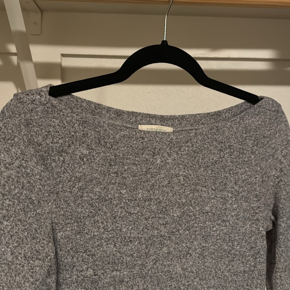 Grey Sweater - S - Picture 2 of 3